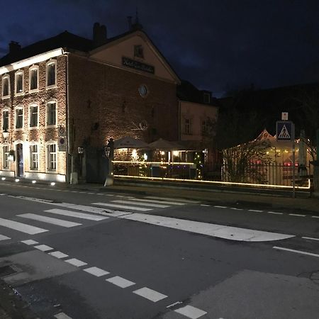Hotel Zur Bruecke Herzogenrath Exterior foto