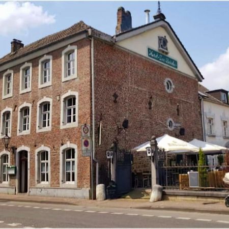 Hotel Zur Bruecke Herzogenrath Exterior foto
